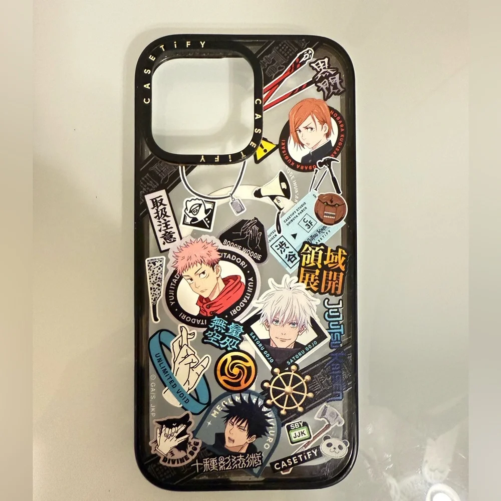 CASETiFY Jujutsu Sorcerer Side Case Cursed seal Black Apple - iPhone 15 Pro